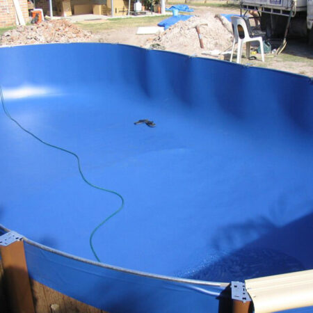 8.6 x 3.8m Deep End