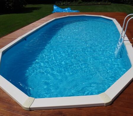 9.36 x 4.56 x 1.2m Oval Freshwater Pool